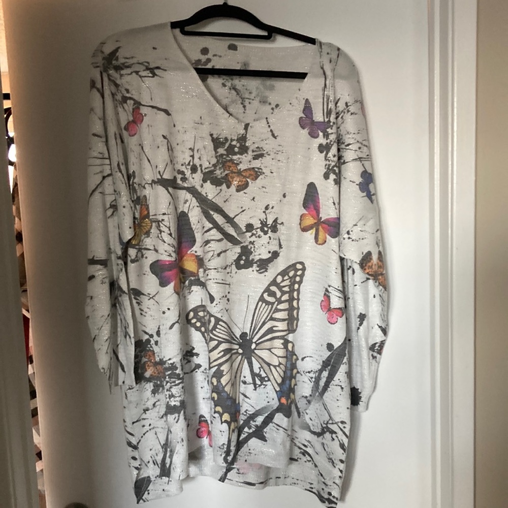 Beautiful Butterfly V neck Sweater
